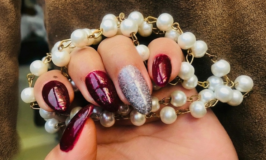 Image 2: Valentine’s Glow Packages – Choice of Classic or Luxe Beauty packages