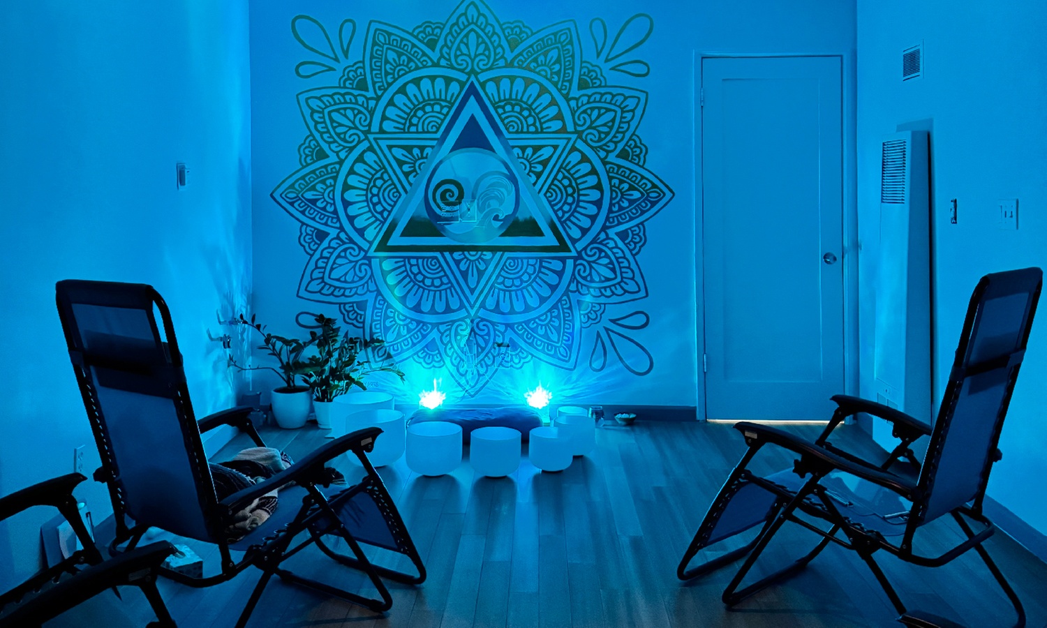 Hypnotic Sound Healing, Meditation & Sound Healing or Yin Yoga & Reiki