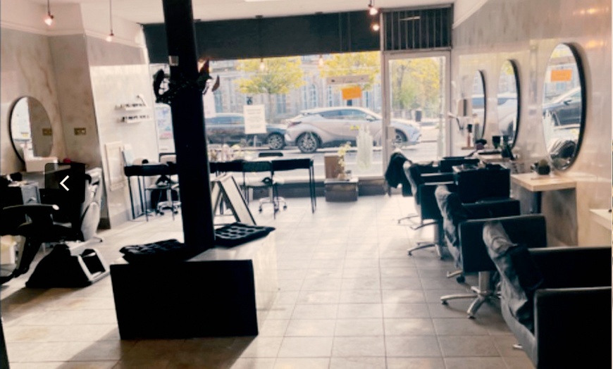 Image 4: Transform Your Style with Wash, Cut, Blow Dry & Optional Conditioning