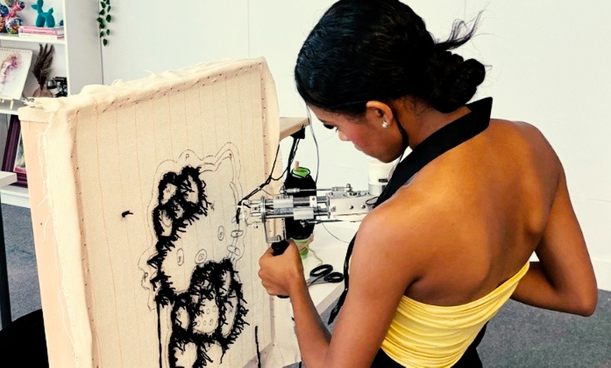 Image 9: Tufting Workshop ''Intro to Rug Tufting 101'' for 1, 2, or 4 People