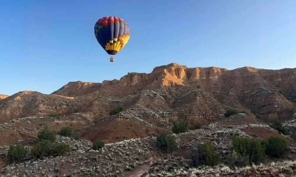 Hot Air Balloon Ride – High Desert Views of New Mexico