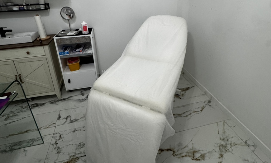 Image 3: Esculpe tu cuerpo con tecnología avanzada en Ortega y Gasset