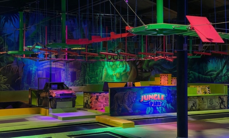 Image 2: Odlotowa rozrywka w sercu dzikiej dżungli: bilety wstępu dla 1 osoby