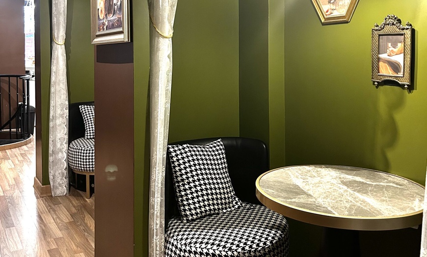 Image 4: Massage du visage Gua Sha avec MTC Wellness Paris 5ème