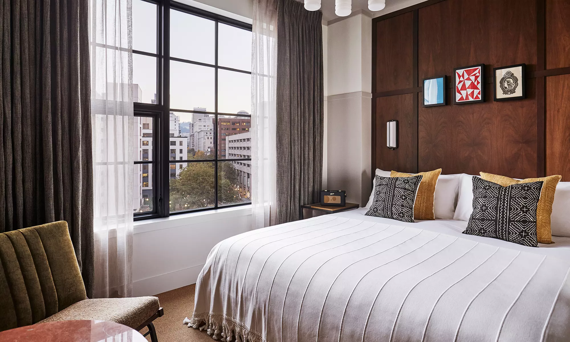 4* Stay in Oregon’s Historic Town With Curated Art & Mid-Century Charm