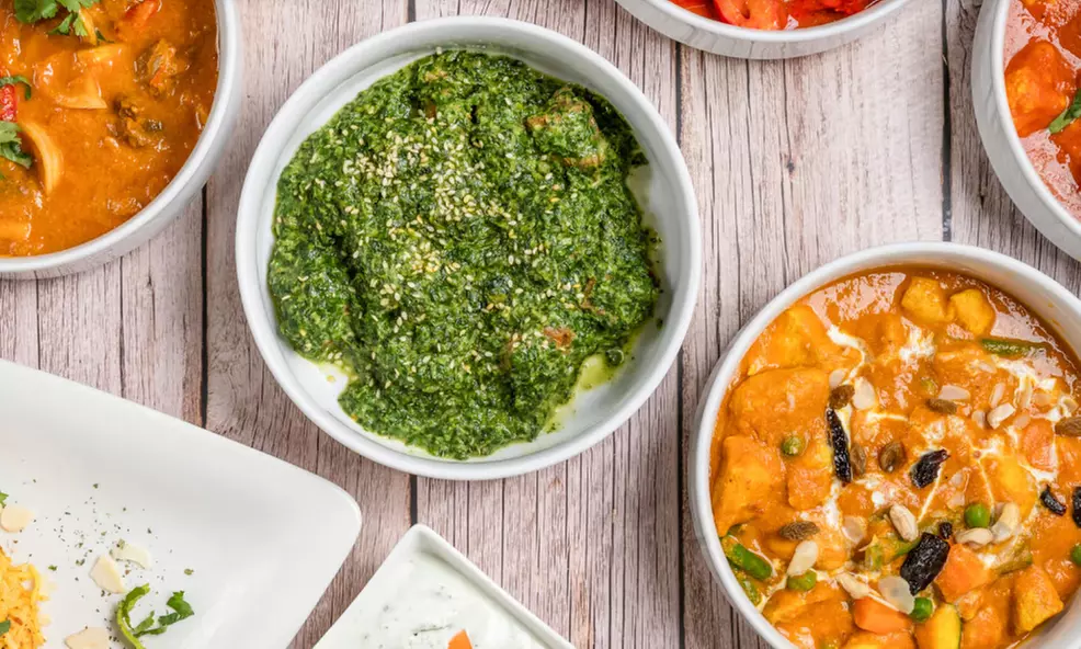 Curry Bowl mit Getränk für 1, 2 oder 4 Personen mitten in Berlin