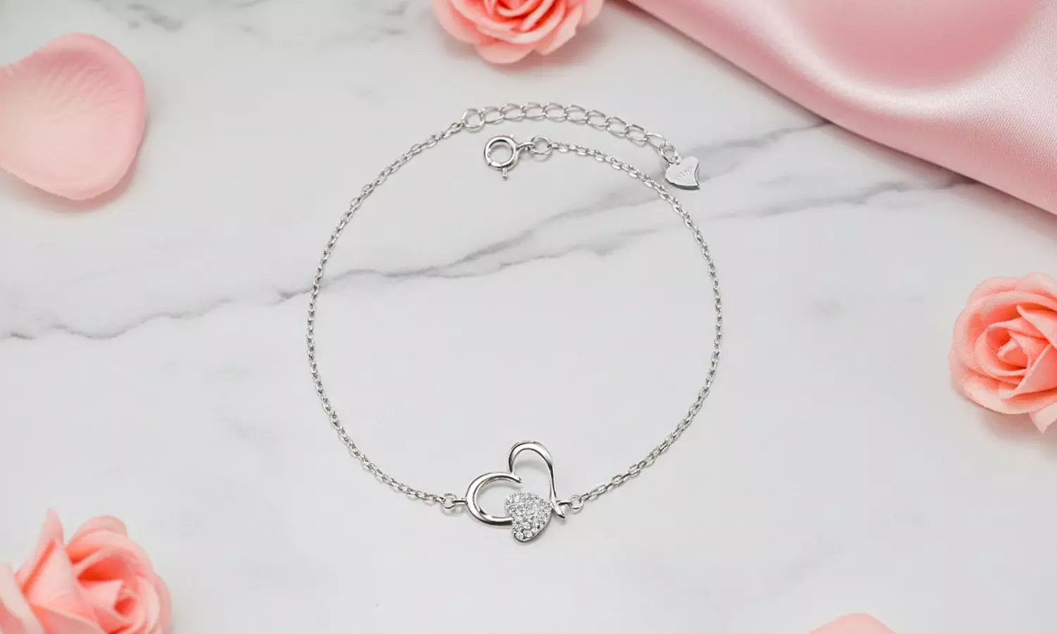 Heart Anklet with crystals from Swarovski in 18K White Gold