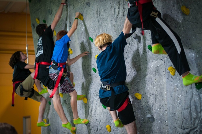 climbing wall at rockin jump westerville