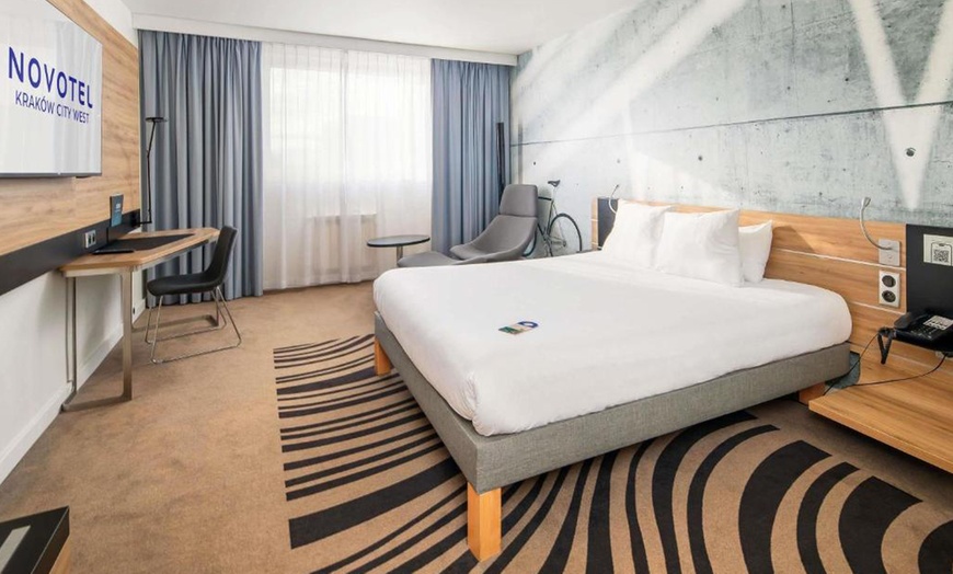 Image 9: ✈ Box Europa 4*: volo più hotel in una capitale europea per 2 persone