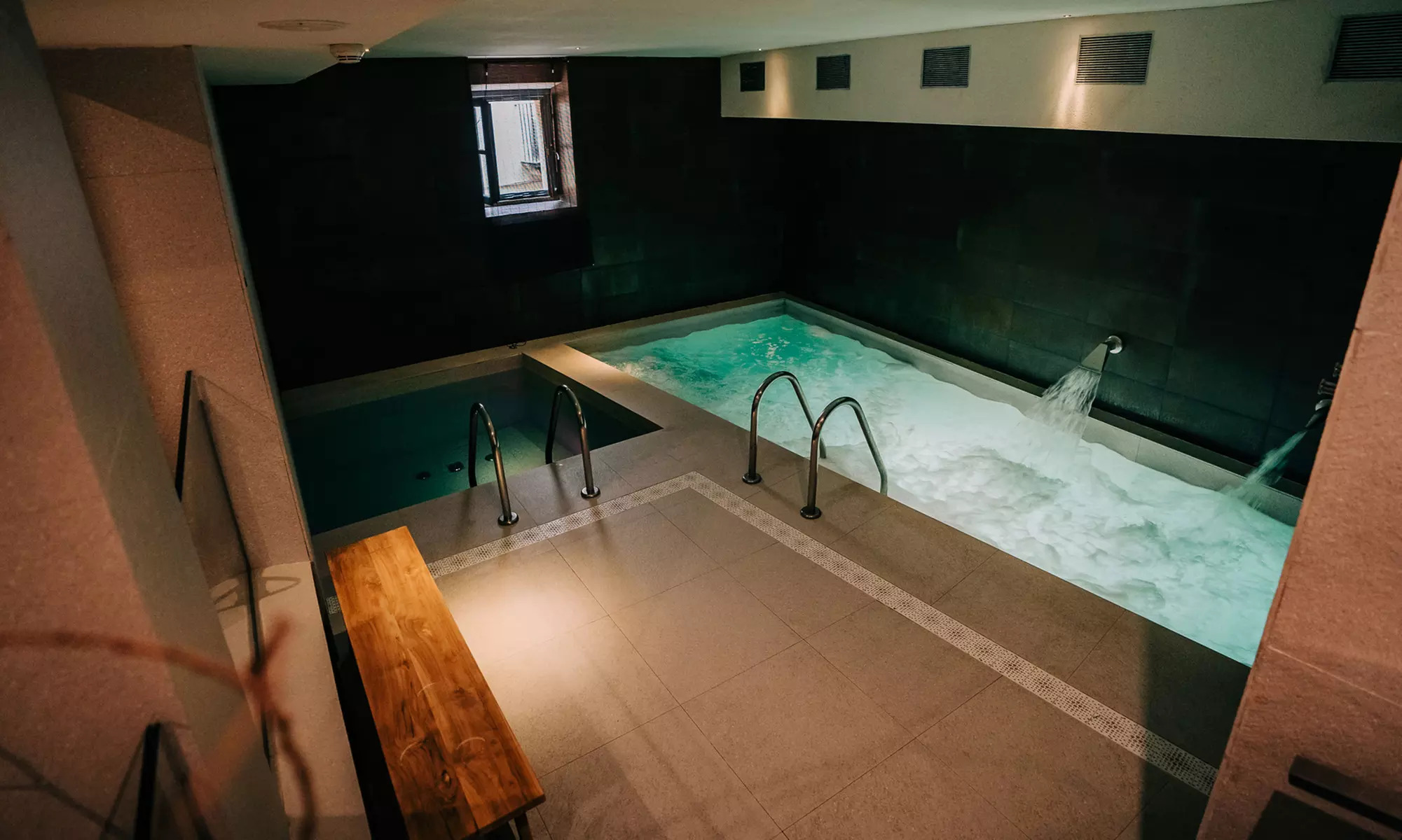 Circuito de spa de 1 hora para 2 o 4 personas en Spa Gran Claustre