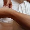 Image 2: Jusqu'à 50% de remise sur Réflexologie chez Emilie Saunière- Kinésiologue - Réflexologue - Conseillère agréée fleurs de Bach
