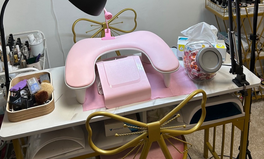 Image 2: Beauté des mains et/ou pides express chez Manucure Pat Glams
