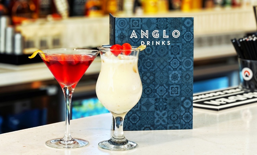 Image 4: Enjoy Classic, Prosecco or Cocktail Afternoon Tea for 1, 2 or 4