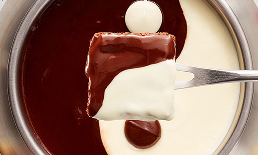 Image 6: 4-Crs Fondue Dinner, Chocolate Fondue or up to $200 at Melting Pot