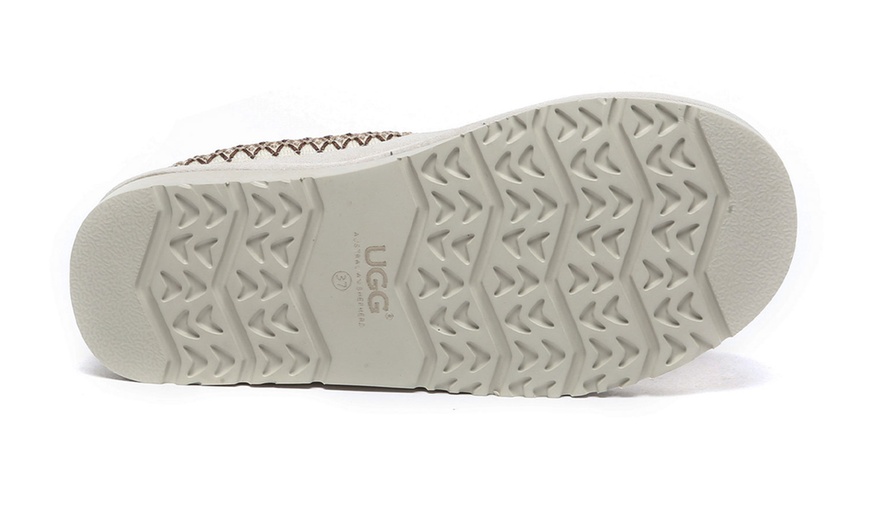 Image 27: Uggs Ankle Tazzy Slippers Hippie