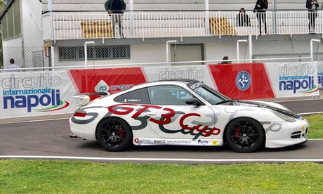 Fino a 8 giri di pista con 4 auto GT a scelta con BMM Motorsport (sconto fino a 54%)  valido in 4 sedi