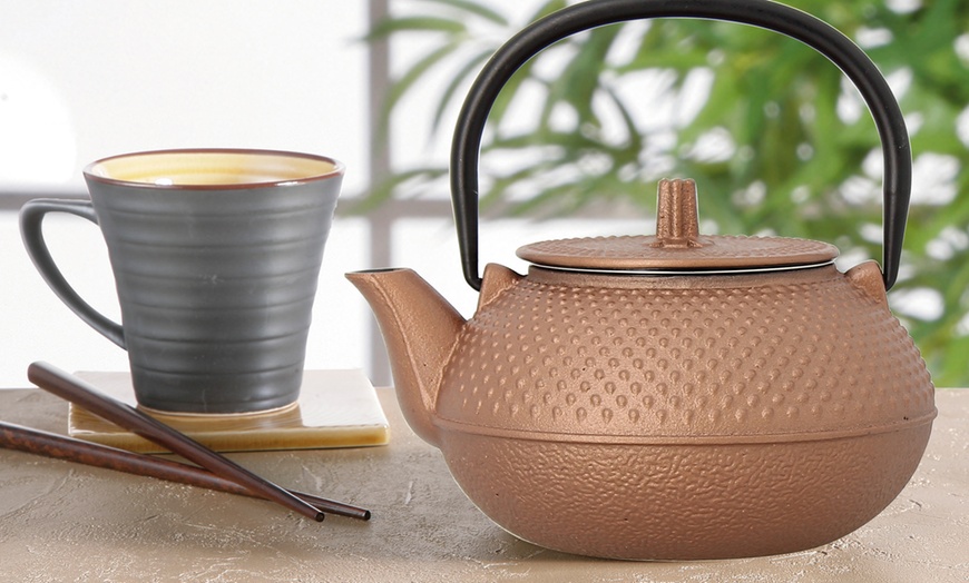 Image 7: Japanese Teapot