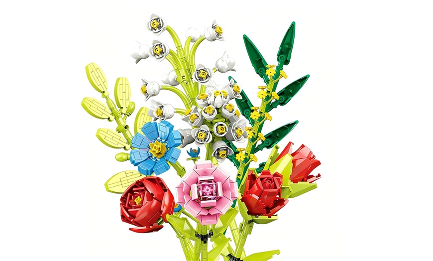 Image 6: Mini Bricks Flower Bouquet DIY Building Set