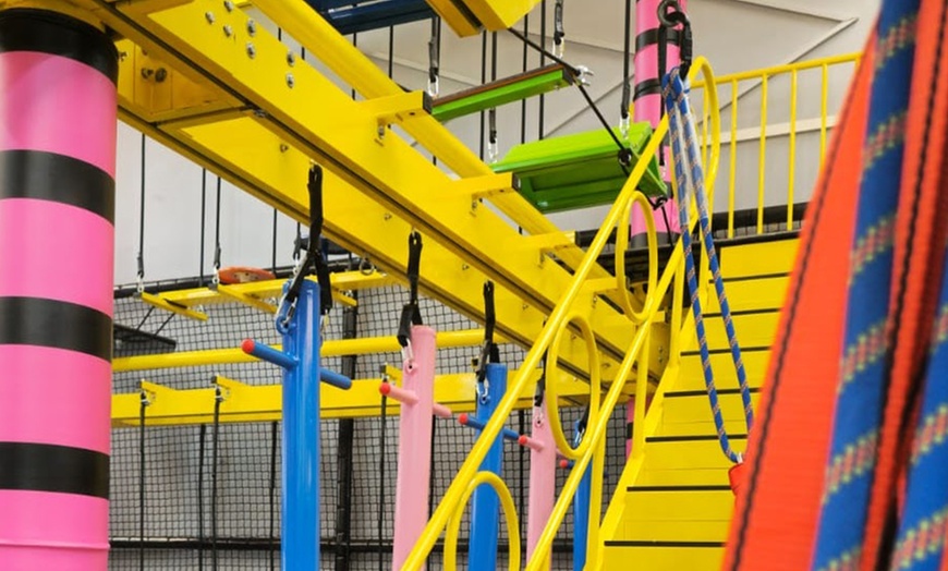 Image 4: ¡Salta sin parar! 1 o 2 horas de saltos en camas elásticas para 1 