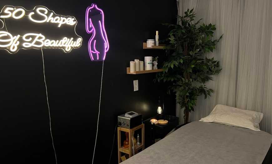 Image 5: Tone up with 1 or 2 60 Min Anti-Cellulite Massage + Pressure Therapy 