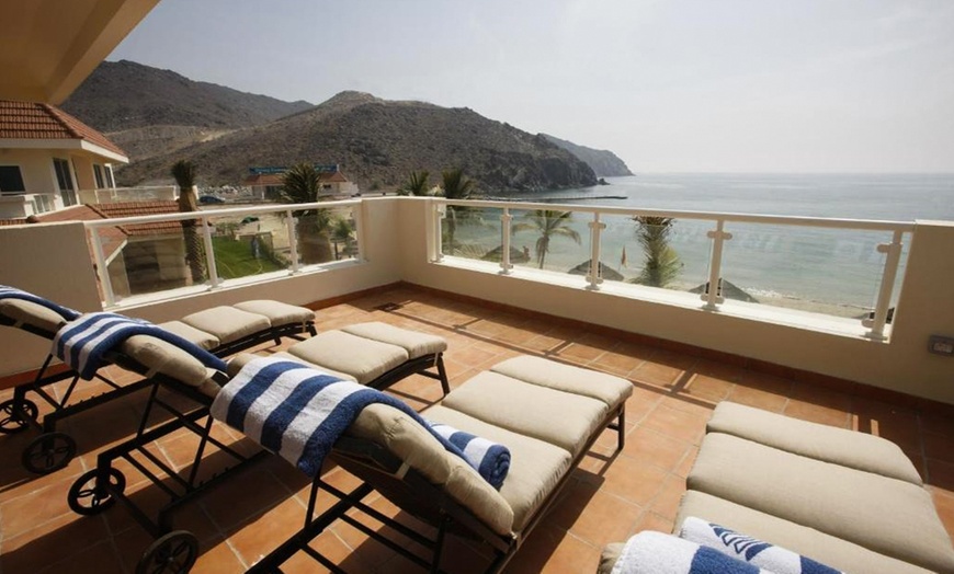 Image 16: 4* Khor Fakkan: One-Night Stay with Breakfast and Optional Dinner