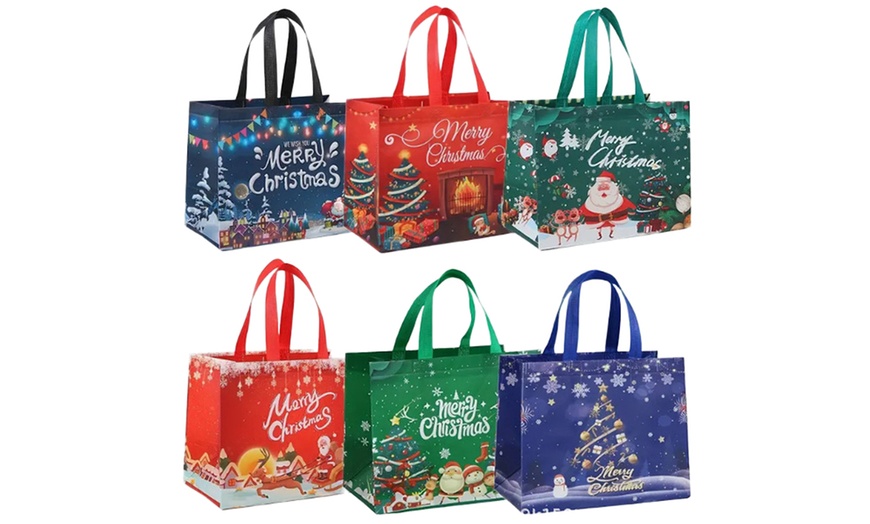 Image 3: 6-Piece Christmas Tote Bags
