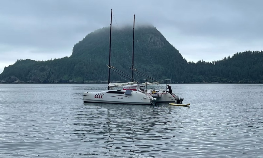 Image 8: Unforgettable 7-Hour Boat/Kayak Tour for Two, Three, or Four People