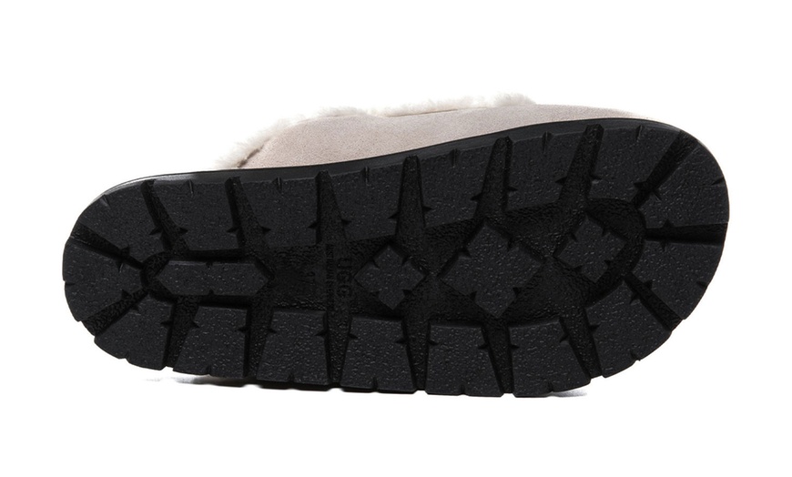 Image 17: Remi Uggs in a range of Colors and Sizes