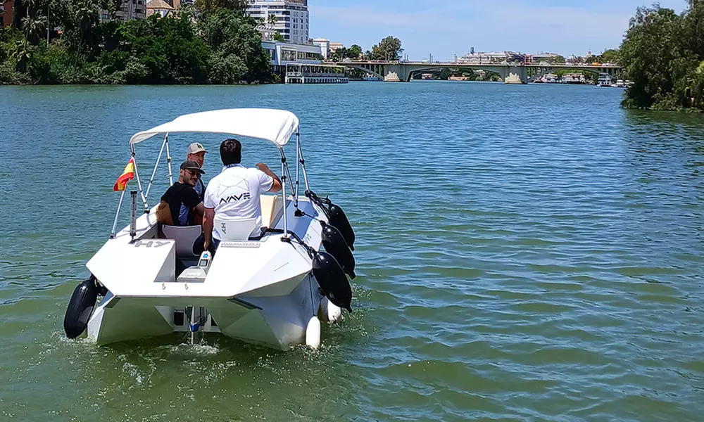 Paseos en TaxiShip eléctrico por el Guadalquivir