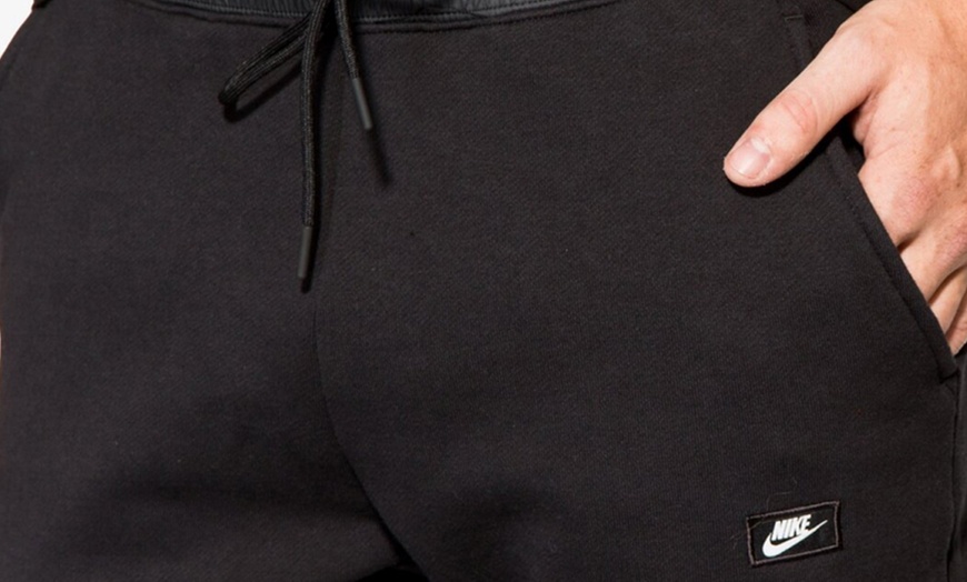 Image 4: Nike Men's Modern Tracksuit Set in Black