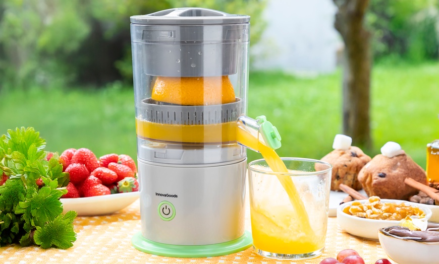 Image 4: Exprimidor automático recargable Juisso InnovaGoods