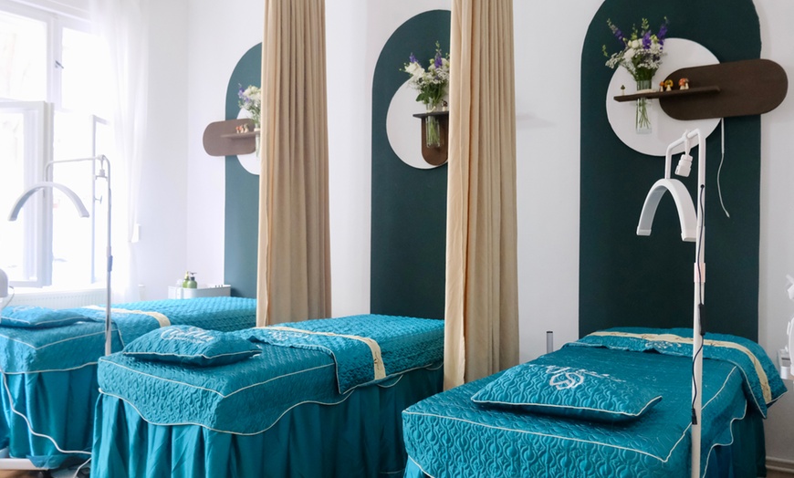 Image 4: 75-120 Min. Microneedling „Classic“ oder „Premium“ für 1 Person