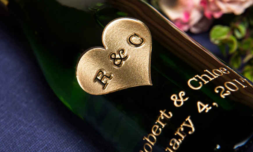 Image 11: Personalized Wedding Gifts & Favors - Custom Etched Wine