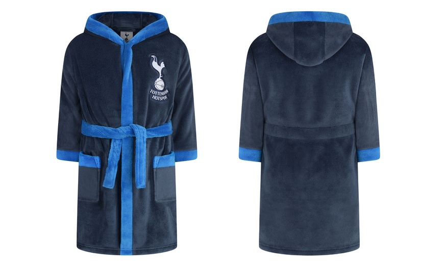 Image 5: Football Team Dressing Gowns