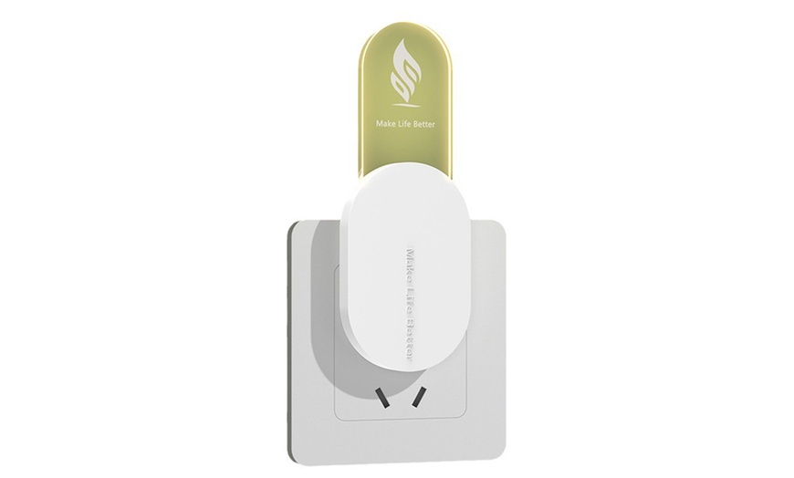 Image 2:  Four Pieces USB Indoor Ultrasonic Mosquito Repeller Night Warm Lights