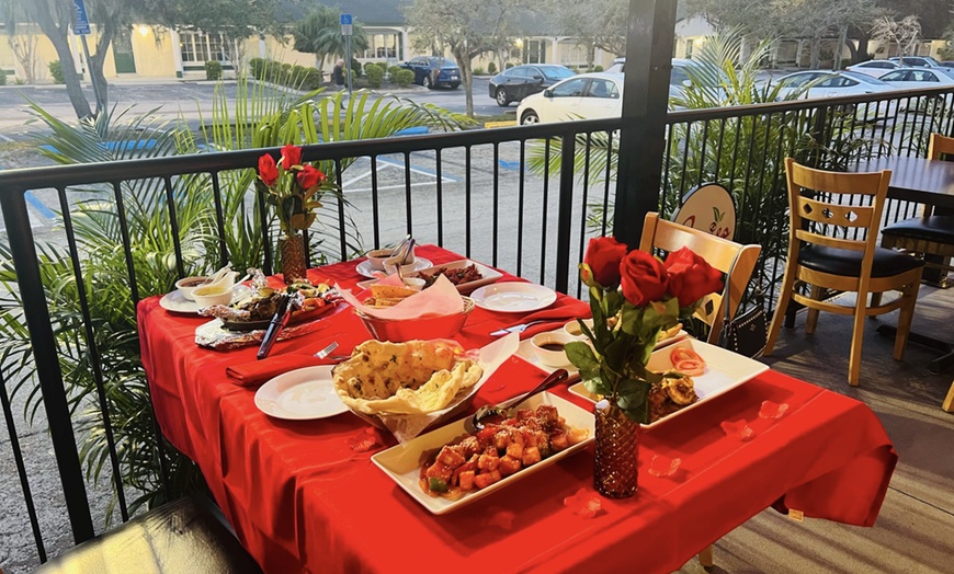 Image 10: Award-Winning Indian Buffet at Curries in Clearwater