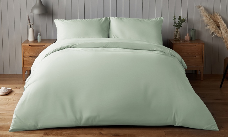 Image 21: Silentnight Supersoft Duvet Set