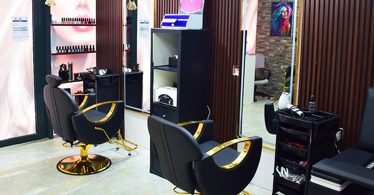 Choice Of Hair Trim Package Or Spa Or Choice Of Keratin Treatment Choice Of Hair Trim Package Or Spa Or Choice Of Keratin Treatment