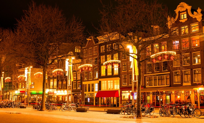 Image 3: ✈ 8-Day Brussels & Amsterdam Xmas Markets w/ Bruges Ext & Air
