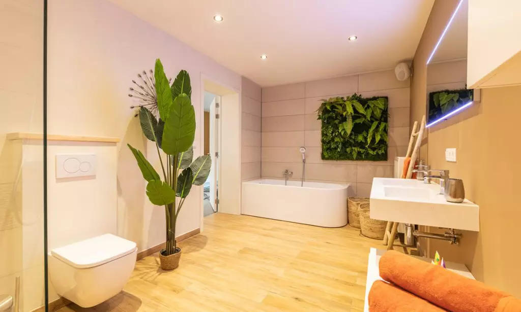 Détente au spa avec La Grenouille Suite de Luxe and Welness Privatif