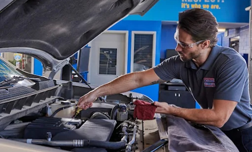 Image 7: Conventional or Full Synthetic Oil Change at Express Oil Change