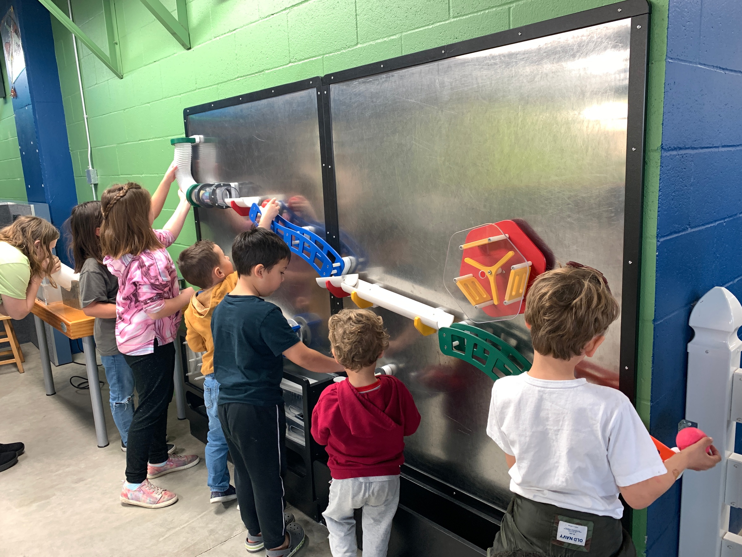 Energy, Electricity, Magnetism, Optics, and more at World of Wonders