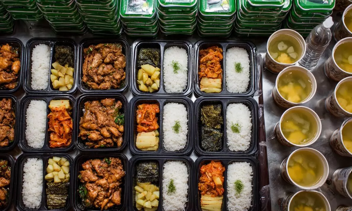 Catering dietetyczny: dieta standardowa do 3000 kcal na 3-30 dni