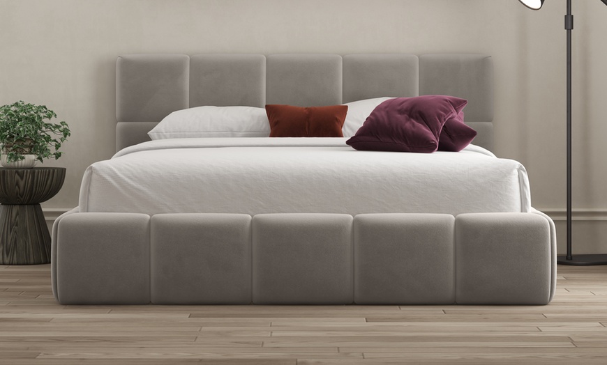 Image 14: DS Living Ovella Cubed Upholstered Bed