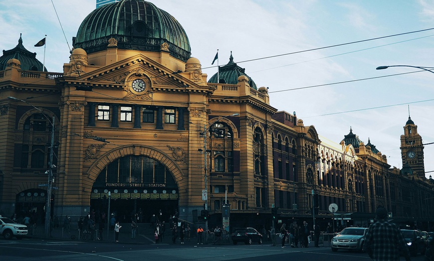 Image 3: Melbourne Stay & Taste of Yarra Valley: 3 Nights w/ Wine & Whisky Tour