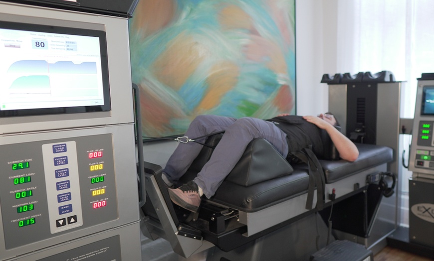 Image 3: Up to 49% Off on Spinal Decompression at Willen Wellness