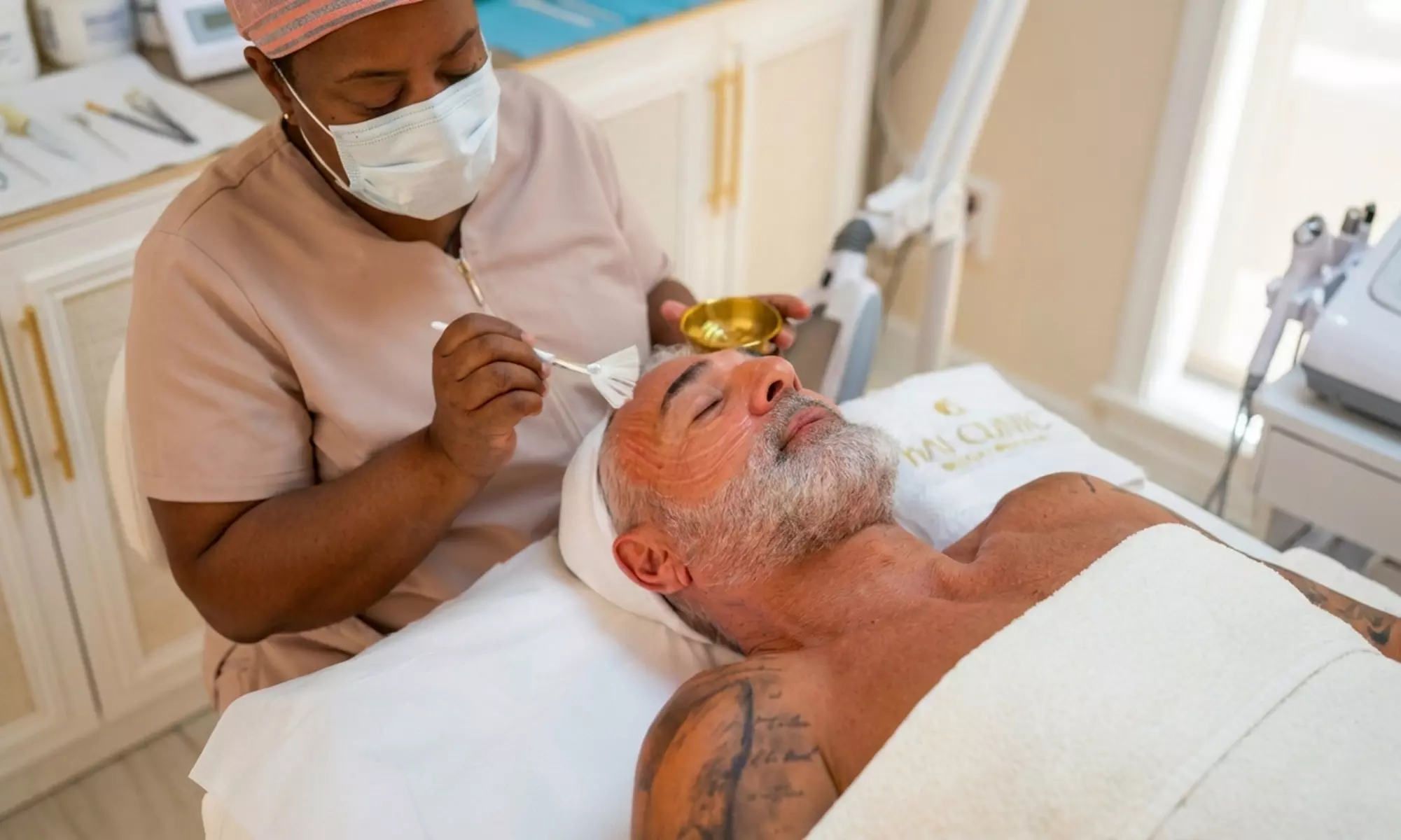 1 sesión de higiene facial sencilla o profunda con tratamientos extra