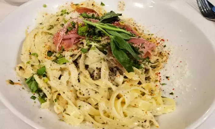 Saveurs provençales et plats maison au Suquet Première