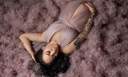 30 Min Babybauch-Fotoshooting mit 1 Kleid aus der Kollektion inkl. 1 Bild als Datei - Swetlana Benner