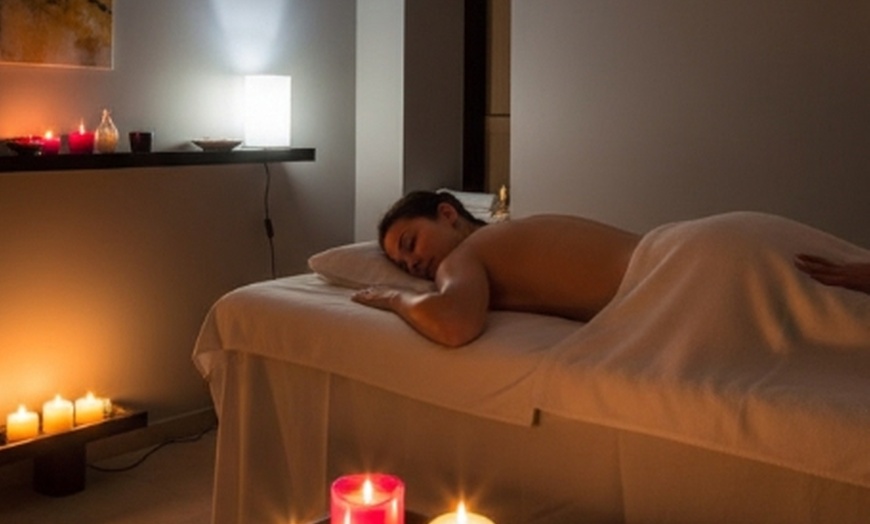 Image 1: Wertgutschein im Wert von 50, 100 oder 150 € für Babor-Treatments